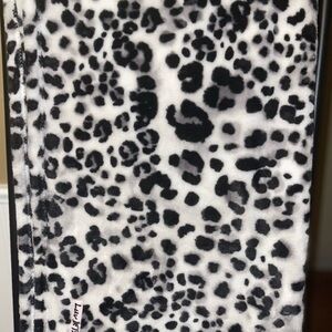 Betsey Johnson Black and White Leopard Print Throw Blanket